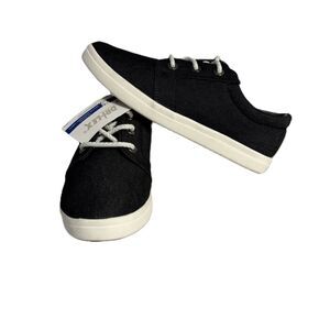 Barefoot Freedom Women NWT Tennis Shoes Sneakers Drew Ruby Black Denim Size 7